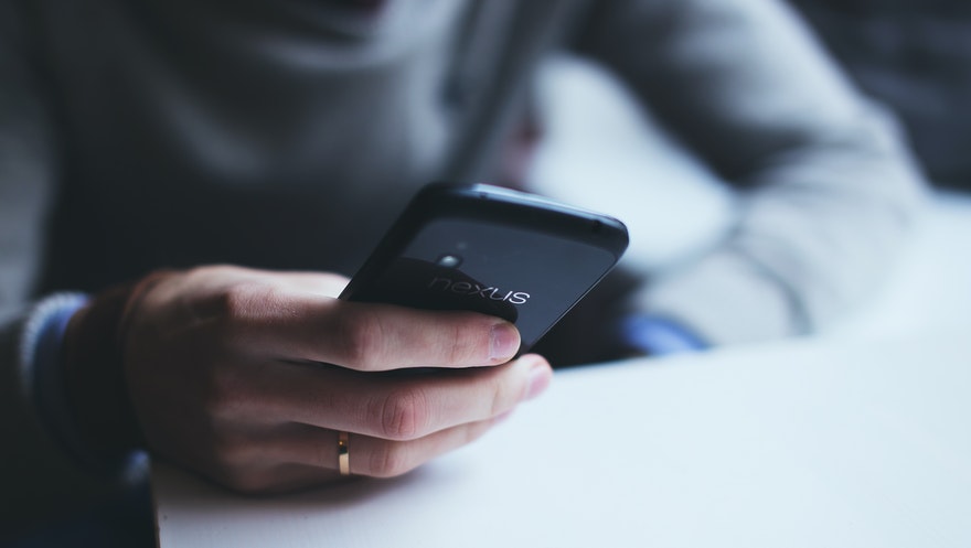 260 milhões de celulares e muitos problemas