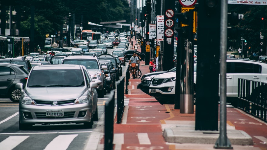 Crescimento Econômico e Mobilidade Urbana