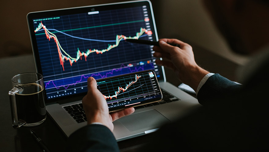 Grupo Ser Educacional estreia na bolsa