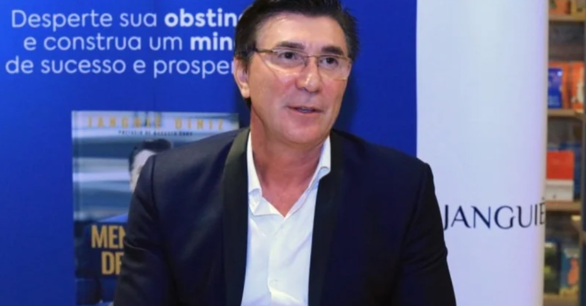 Janguiê Diniz promove noite de autógrafos da segunda parte de sua biografia, no Recife