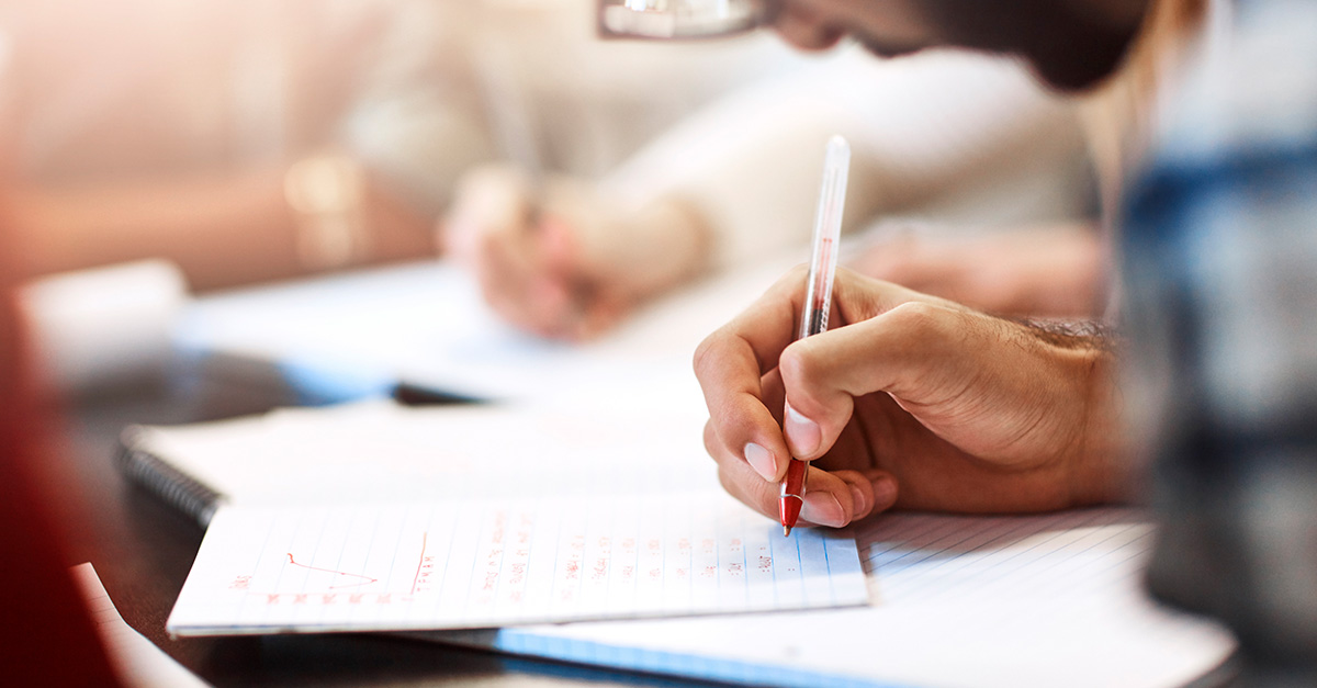 Primeira edição do Enamed exige cautela, não sanções