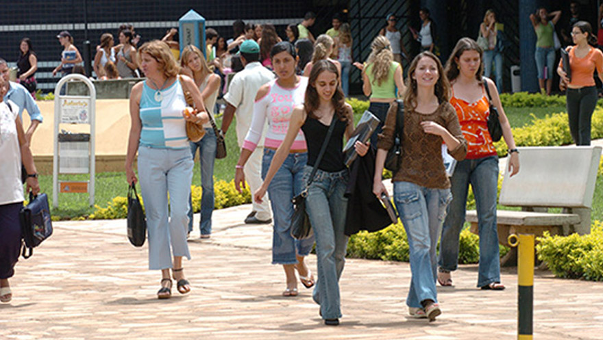 Congresso aprova recursos para o Fies; texto é sancionado pela Presidência