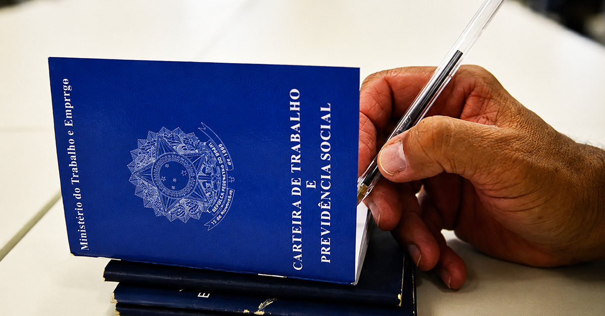 Trabalho: caminho que constrói futuro